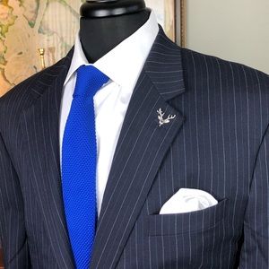 CHAPS  44R Pinstripe Suit, 38x32 pants